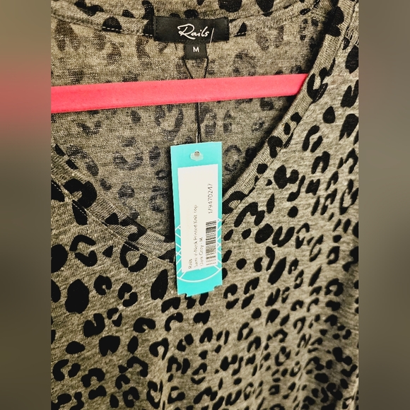 COPY - Rails Long Sleeve Printed Shirt- Medium - Picture 5 of 5